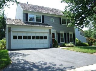 422 Upshire Cir, Gaithersburg, MD 20878