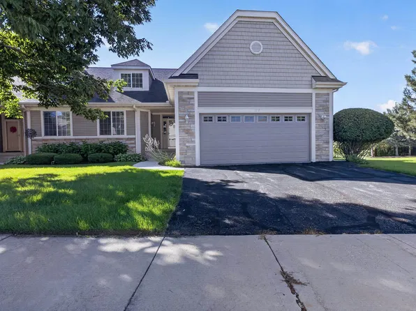 3117 Brook Harbour Dr, Rockford, IL 61114