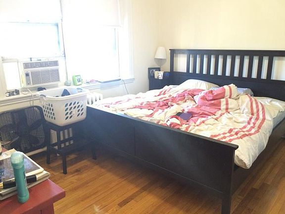 5th image of 5 Lothian Rd APT 33