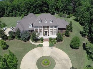 100 Woodmont Cv, Ridgeland, MS 39157