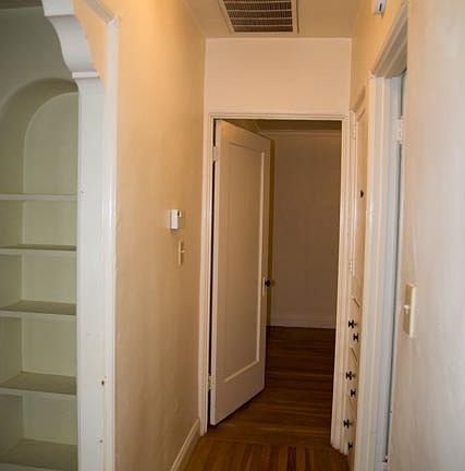 5th image of 674 Blackwood St
