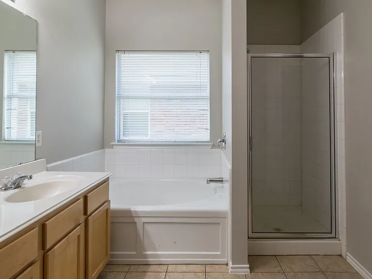 8512 Prairie Wind Trl — Photo 15