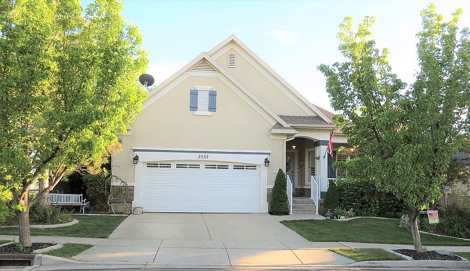 1st image of 2537 W Pebble Creek Ln
