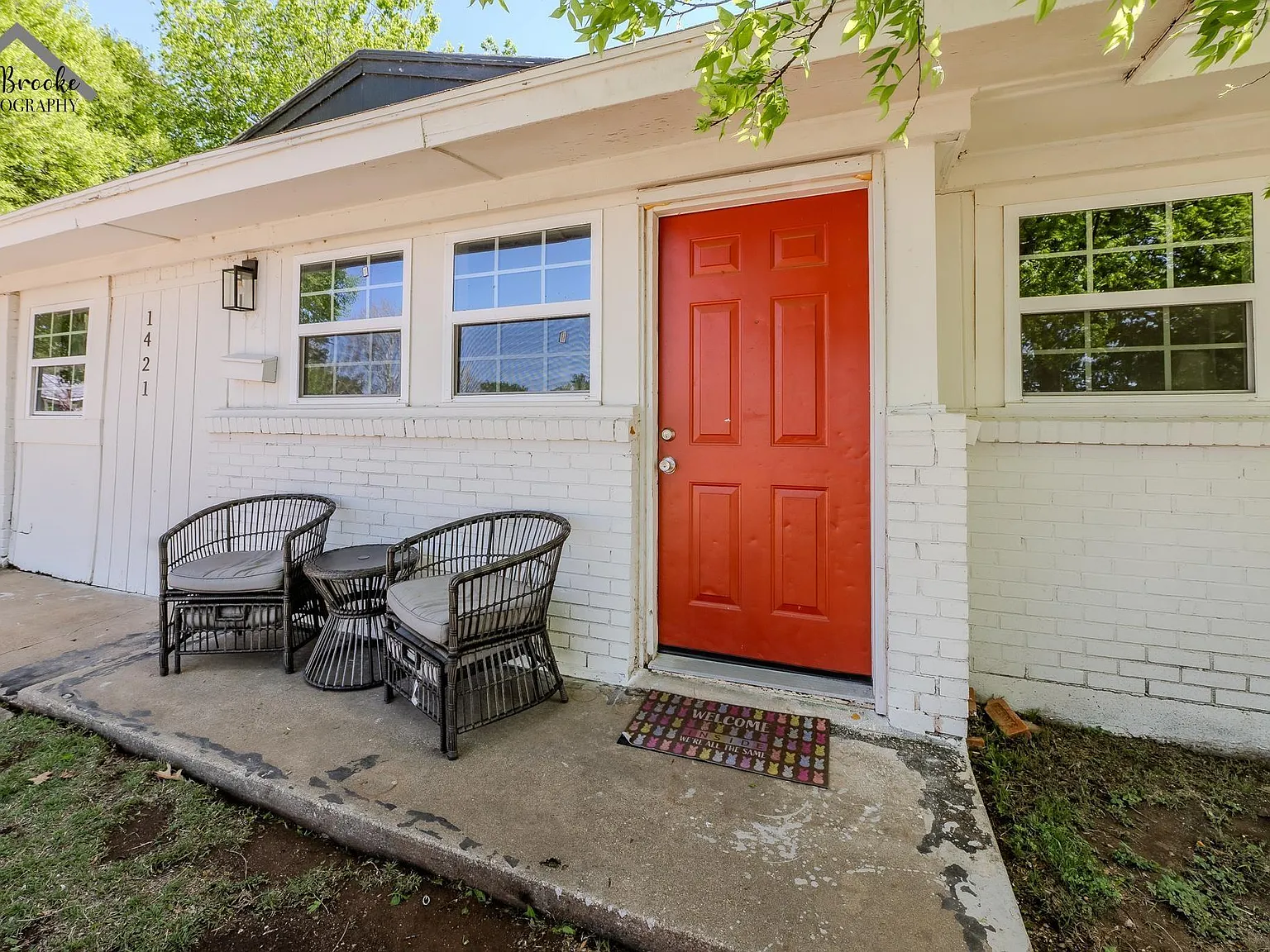 4 bed, 1.0 bath, 1221 sqft, $1,500 — Photo 2