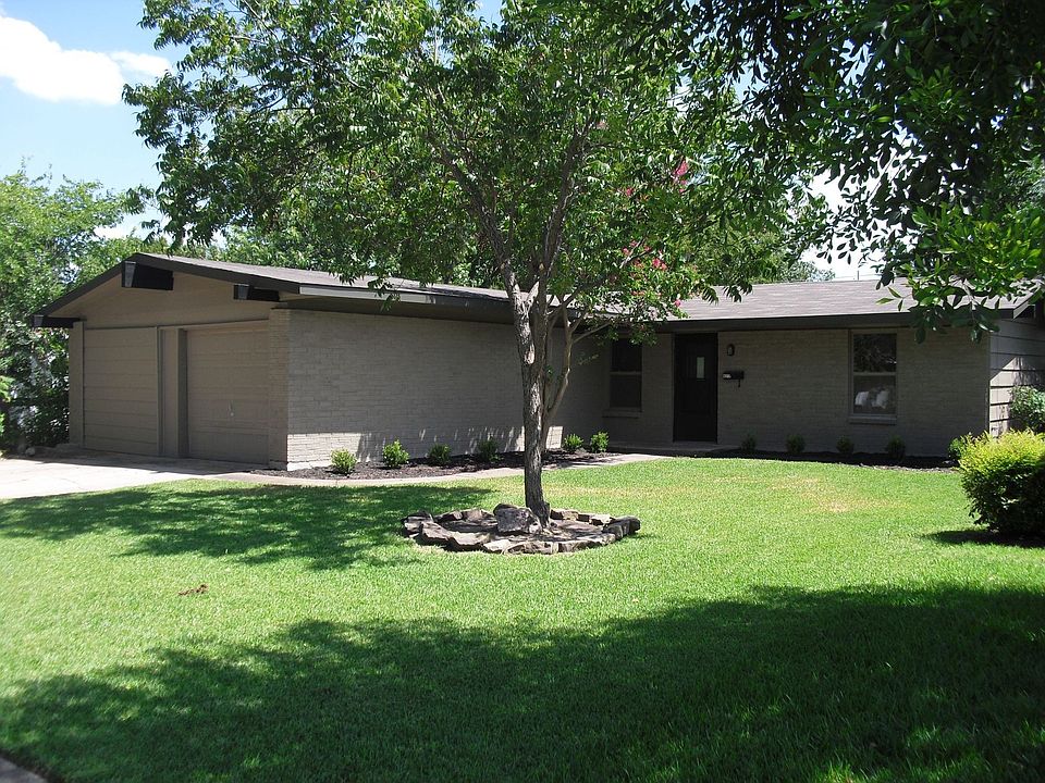 1st image of 4214 Glenhaven Dr