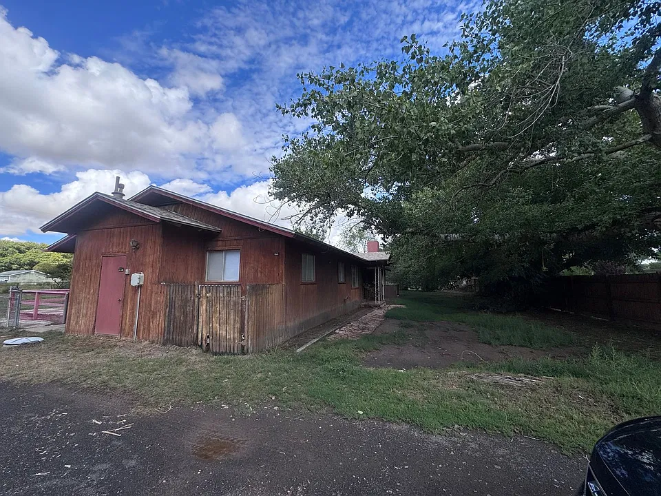2495 Margaret Dr