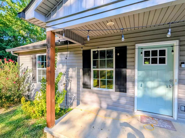 462 Sagamore Dr, Tunnel Hill, GA 30755