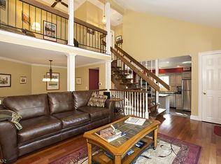 498 Auten Rd APT 3A, Hillsborough, NJ 08844