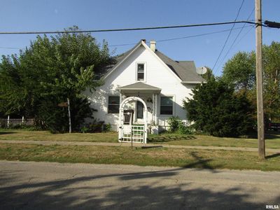 916 E Jackson St, Cuba, IL, 61427