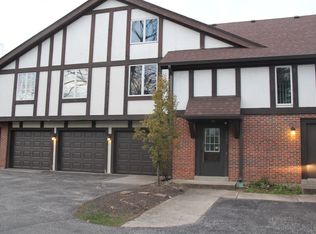 1066 Shermer Rd #1066, Glenview, IL 60025