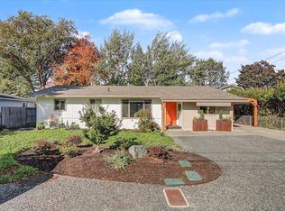 1320 SE Elm Ln, Grants Pass, OR 97526