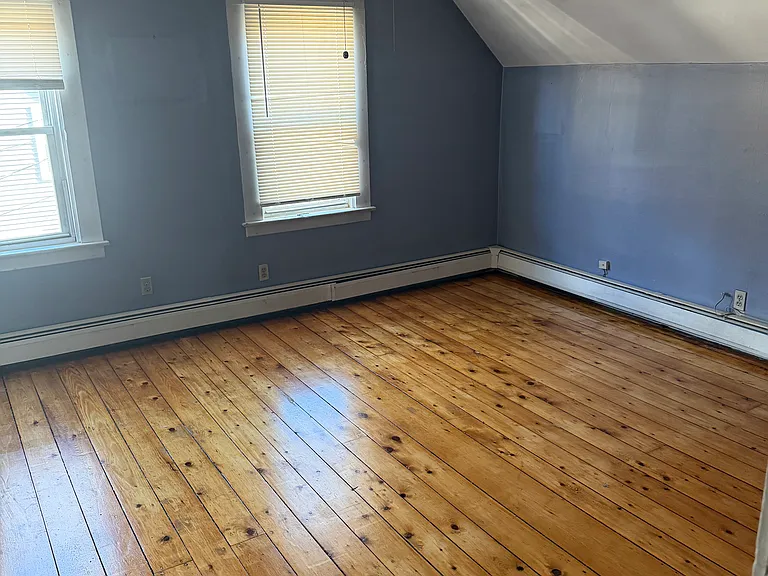37 North St — Photo 10