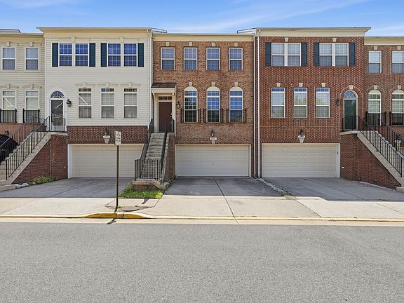 2nd image of 8544 Wyngate Manor Ct