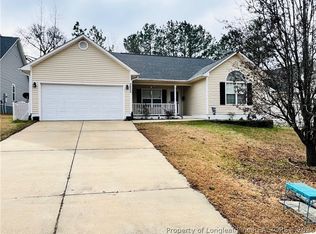 2625 Cameron Woods Ln, Fayetteville, NC 28306