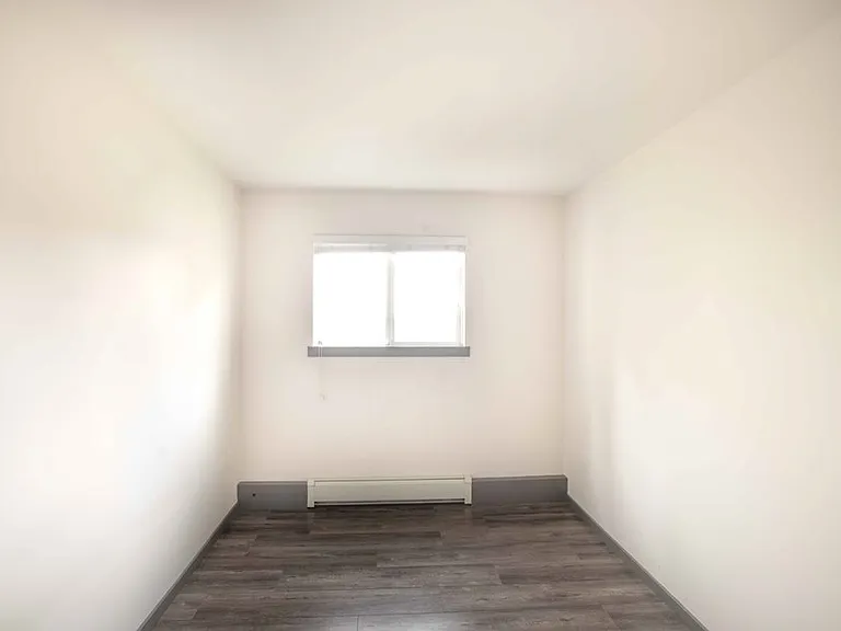 1925 Woodland Dr #301 — Photo 9