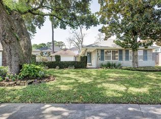 1533 Bayram Dr, Houston, TX 77055