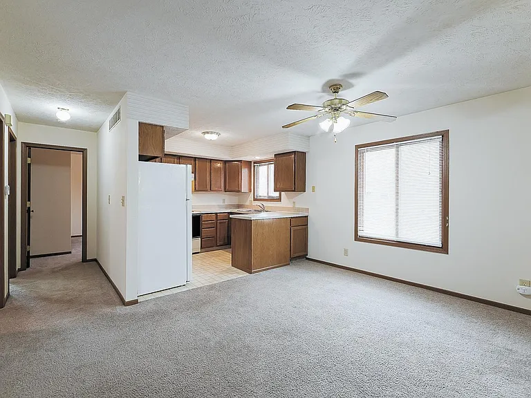 3127 Wildbriar Ln — Photo 7