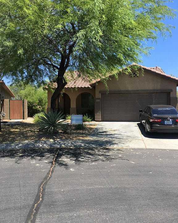 1st image of 40133 N Bridlewood Ct