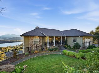 18750 Fernwood Rd, Hidden Valley Lake, CA 95467