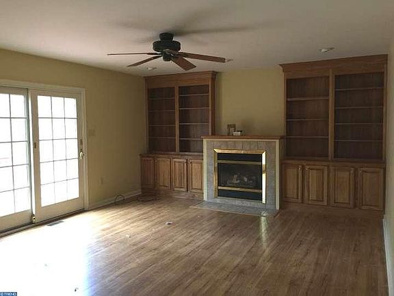 5th image of 25 Highland Dr