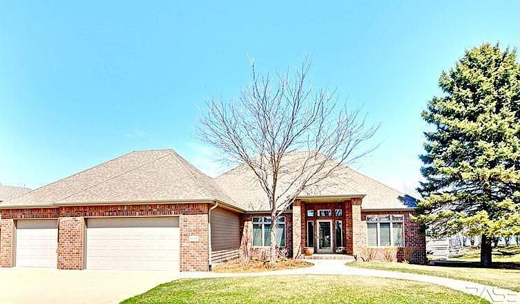 1st image of 6538 Killarney Park Dr