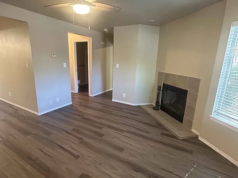 1498 N Hartman St #102 — Photo 1