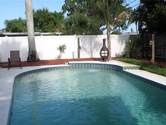 2nd image of 13725 Martinique Dr
