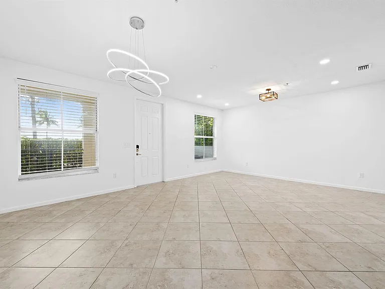 4750 Monarch Way — Photo 5