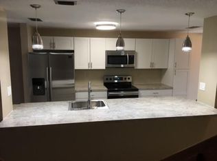 8249 NW 8th Pl #4, Fort Lauderdale, FL 33324