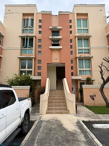 Los Prados Condominio Armonia #14201 Photo 1