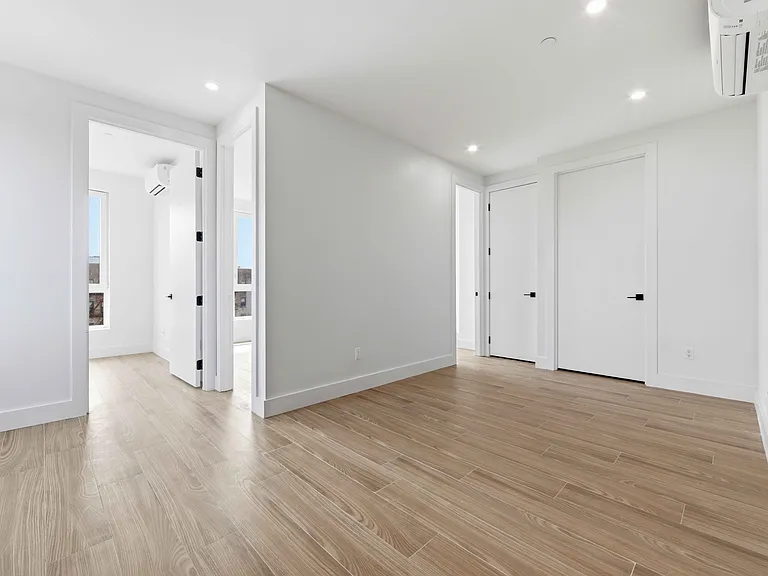 948 New York Ave #3A — Photo 4
