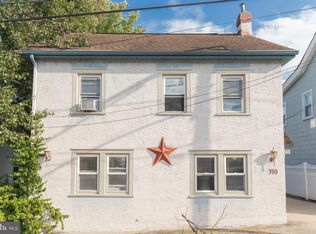 340 Saint Marys St, Phoenixville, PA 19460