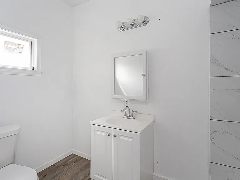 315 Eastern Ave — Photo 22