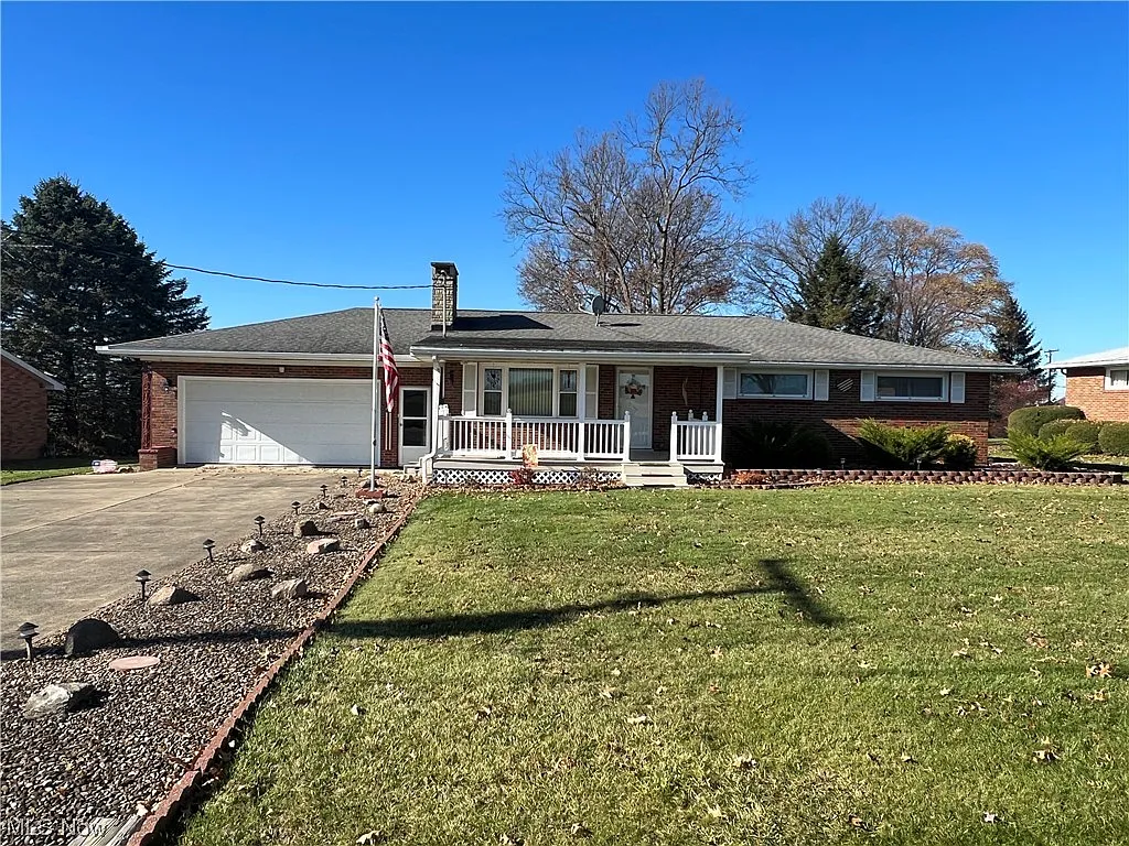 2467 Pleasant Ridge Rd photo 1