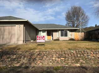 37 Eagle View Dr, Eagle Pt, OR 97524