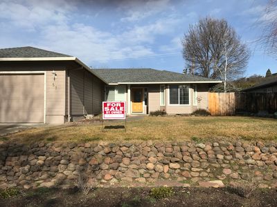 37 Eagle View Dr, Eagle Pt, OR, 97524