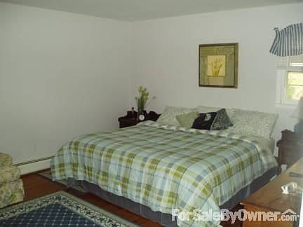 Master Bedroom : Includes walk-in closet, private bath recently updated