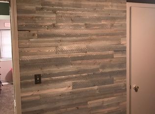 39929 W Drury Ln, Howe, OK 74940