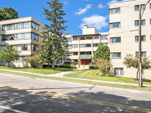 915 E Court St APT 304, Flint, MI 48503