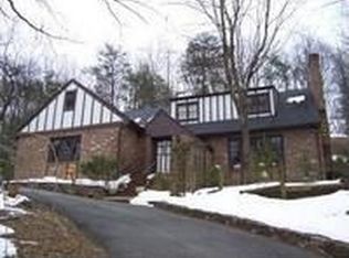 5243 Crossbow Cir, Roanoke, VA 24018