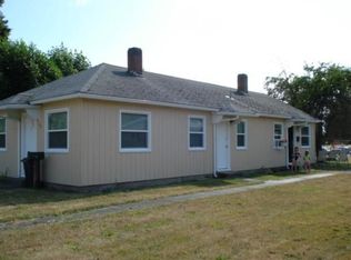 1050 Hiatt St, Lebanon, OR 97355