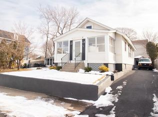 30 Oneil St, Providence, RI 02904