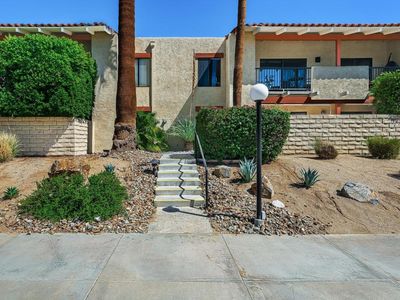 1405 N Sunrise Way Unit 2, Palm Springs, CA, 92262