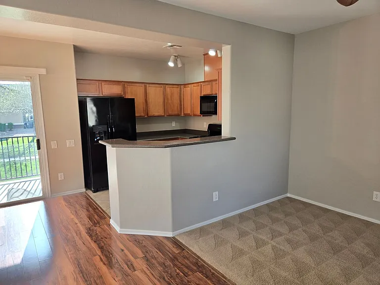 6868 Sky Pointe Dr #2076 — Photo 34