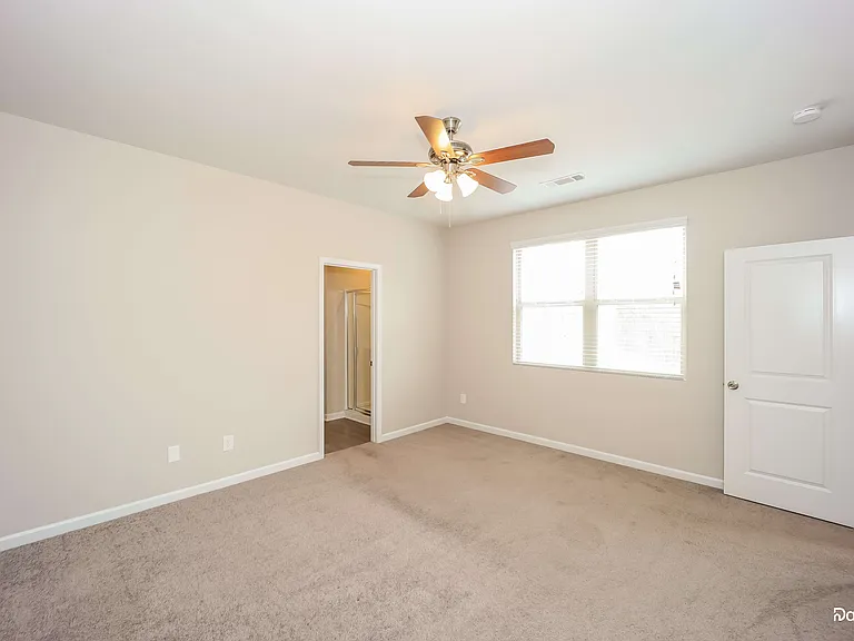 7398 Embassy Trce — Photo 9