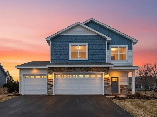 2924 Lavender Pkwy, Faribault, MN 55021