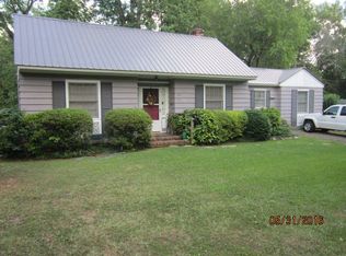 113 Grove St, Washington, GA 30673