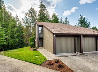 13846 NW 10th Ct APT D, Vancouver, WA 98685