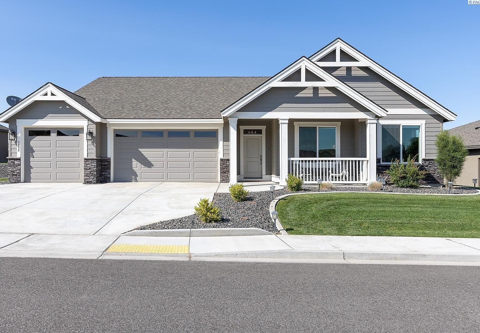 3072 Wild Canyon Way