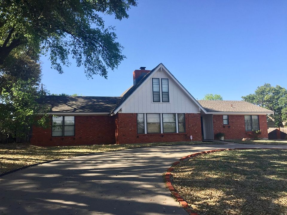 1st image of 1816 Woodlawn Dr